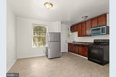 3211 Elmley Avenue, Baltimore, MD 21213 - Photo 9