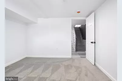 226 N Ellwood Avenue, Baltimore, MD 21224 - Photo 31