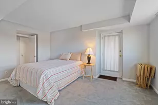 1040 Deer Ridge Dr, Baltimore, MD 21210 - Photo 15