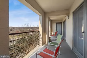 1040 Deer Ridge Dr, Baltimore, MD 21210 - Photo 23