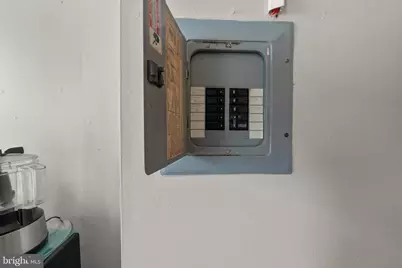 28 E 25th Street, Baltimore, MD 21218 - Photo 35