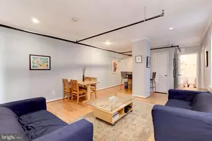 811 S Broadway, Baltimore, MD 21231 - Photo 3