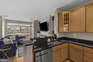 628 Ponte Villas S, Baltimore, MD 21230 - Photo 17