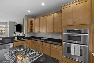 628 Ponte Villas S, Baltimore, MD 21230 - Photo 19