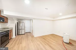 5409 Park Heights Ave, Baltimore, MD 21215 - Photo 31