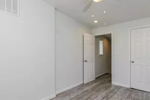 413 McAllister St, Baltimore, MD 21202 - Photo 9