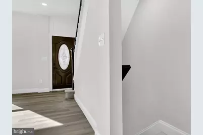 738 E 37th Street, Baltimore, MD 21218 - Photo 9
