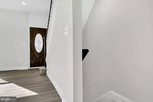 738 E 37th St, Baltimore, MD 21218 - Photo 9