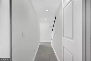 738 E 37th St, Baltimore, MD 21218 - Photo 23