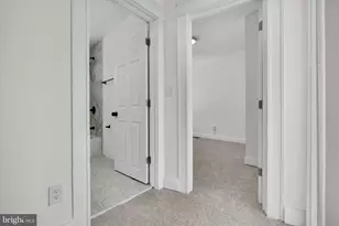 738 E 37th St, Baltimore, MD 21218 - Photo 17