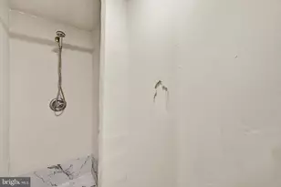 3408 E Fairmount Ave, Baltimore, MD 21224 - Photo 15