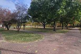 703 Tessier St, Baltimore, MD 21201 - Photo 19