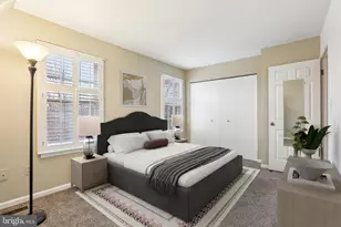 915 Dartmouth Glen Way, Baltimore, MD 21212 - Photo 11