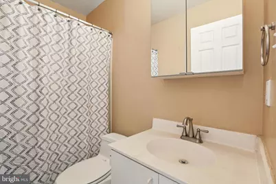 915 Dartmouth Glen Way, Baltimore, MD 21212 - Photo 17