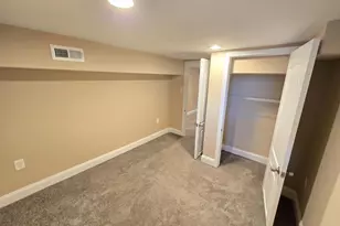 2307 N Rosedale St, Baltimore, MD 21216 - Photo 39