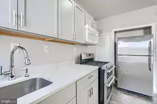 3218 Lyndale Ave, Baltimore, MD 21213 - Photo 19