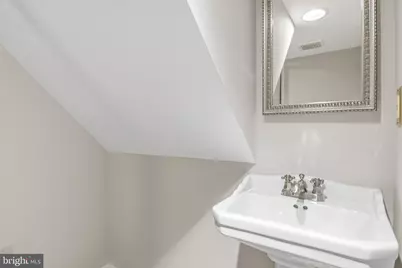 409 Warren Avenue, Baltimore, MD 21230 - Photo 27