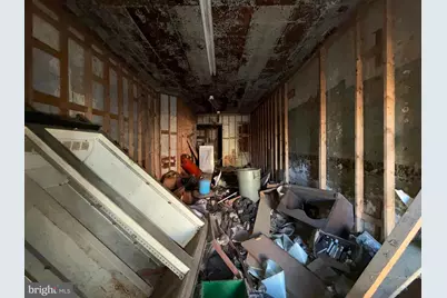2581 W Baltimore Street, Baltimore, MD 21223 - Photo 23