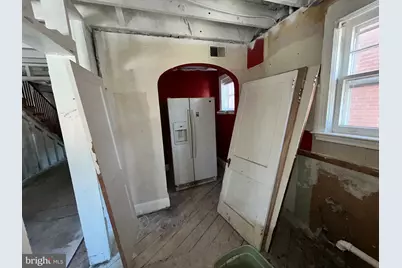 916 Calwell Road, Baltimore, MD 21229 - Photo 11