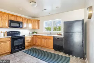 5235 Crowson Ave, Baltimore, MD 21212 - Photo 11