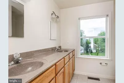 5235 Crowson Avenue #6, Baltimore, MD 21212 - Photo 3