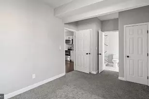 2301 Whittier Ave, Baltimore, MD 21217 - Photo 9