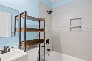 2308 Druid Park Dr, Baltimore, MD 21215 - Photo 21