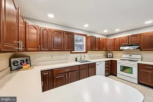 4211 Parkmont Ave, Baltimore, MD 21206 - Photo 23