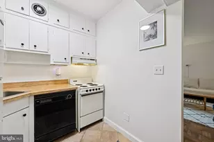 3601 Greenway, Baltimore, MD 21218 - Photo 15