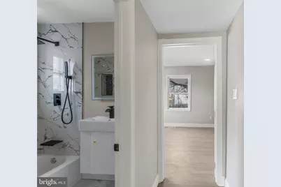 500 Baltic Avenue, Baltimore, MD 21225 - Photo 27