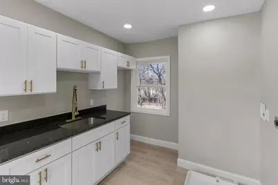 500 Baltic Avenue, Baltimore, MD 21225 - Photo 13