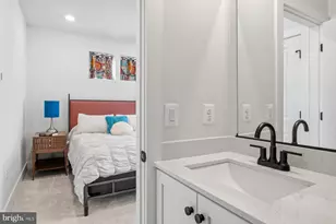 100 Glass Ln, Baltimore, MD 21230 - Photo 29