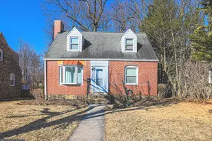 6226 Woodcrest Ave, Baltimore, MD 21209 - Photo 1