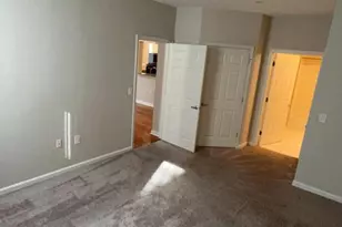 23 Pierside Dr, Baltimore, MD 21230 - Photo 13