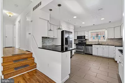 5120 The Alameda, Baltimore, MD 21239 - Photo 9