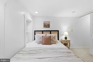 2736 Fox St, Baltimore, MD 21211 - Photo 5