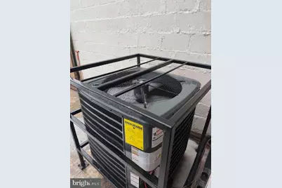 710 N Luzerne Avenue N, Baltimore, MD 21205 - Photo 13