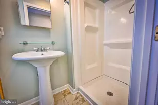 1601 Marshall St, Baltimore, MD 21230 - Photo 15