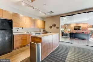 2007 Clipper Park Rd, Baltimore, MD 21211 - Photo 39