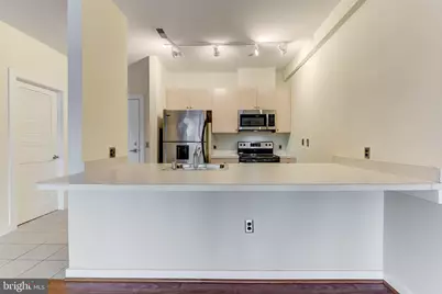 2007 Clipper Park Road #425, Baltimore, MD 21211 - Photo 5