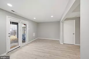 40 Cobber Ln, Baltimore, MD 21229 - Photo 15