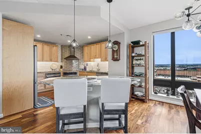 10 E Lee Street #1509, Baltimore, MD 21202 - Photo 9