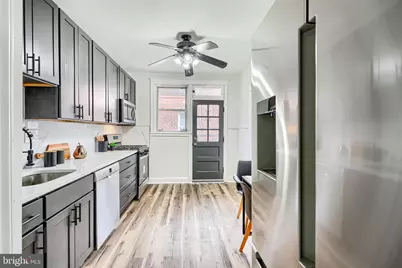 4312 Parkside Drive, Baltimore, MD 21206 - Photo 9