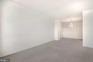 4000 N Charles St, Baltimore, MD 21218 - Photo 11