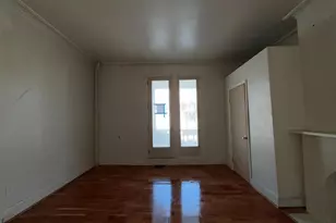 403 E 31st St, Baltimore, MD 21218 - Photo 3