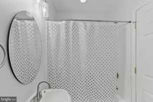 1219 W Cross St, Baltimore, MD 21230 - Photo 23