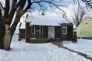 2918 Forest Glen Rd, Baltimore, MD 21216 - Photo 1