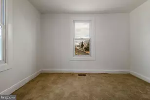 5327 Hamlin Ave, Baltimore, MD 21215 - Photo 11