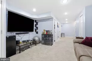 2854 Lake Ave, Baltimore, MD 21213 - Photo 25