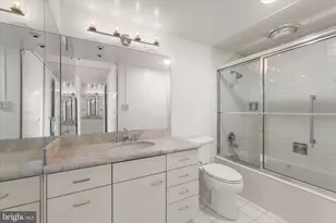 4000 N Charles Street N, Baltimore, MD 21218 - Photo 29